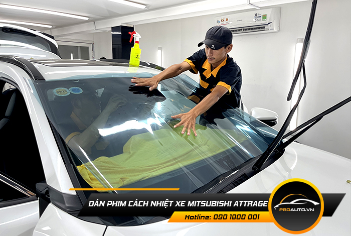 dan phim cach nhiet xe mitsubishi Attrage