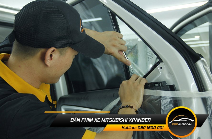 Dán phim cách nhiệt xe Mitsubishi Xpander
