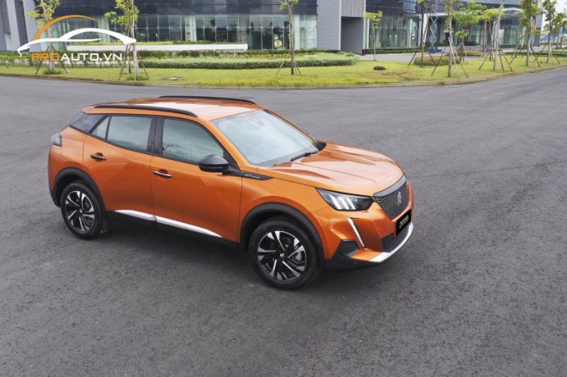 Dán phim cách nhiệt xe Peugeot 2008