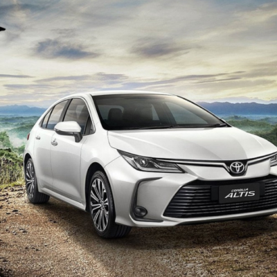 Dán phim cách nhiệt xe Toyota Altis