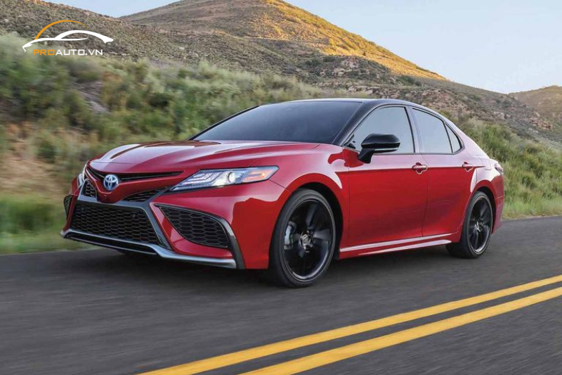 Dán phim cách nhiệt xe Toyota Camry