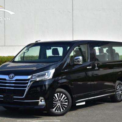 Dán phim cách nhiệt xe Toyota Granvia