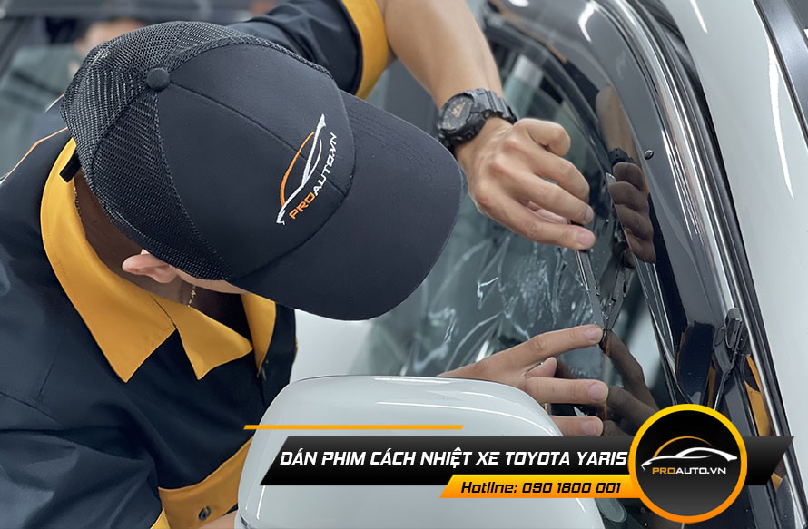 dan phim cach nhiet xe toyota yaris