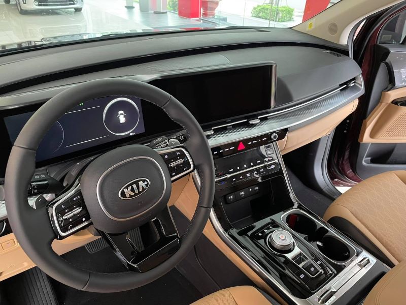 Dán PPF nội thất xe Carnival bảo vệ bề mặt nội thất xe