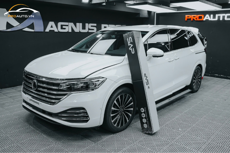 Dán PPF SAP cho Volkswagen Viloran màu trắng