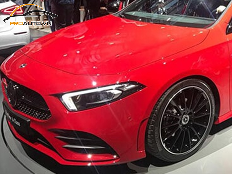 Dán phim PPF xe Mercedes Benz A-Class