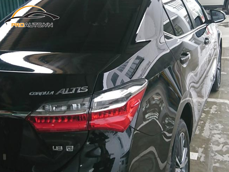 Dán phim PPF xe Toyota Altis