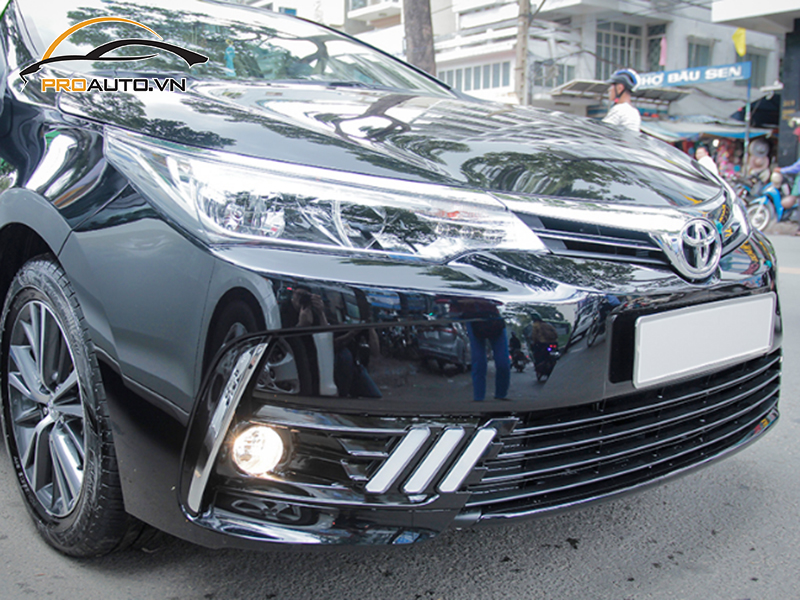 Dán phim PPF xe Toyota Altis