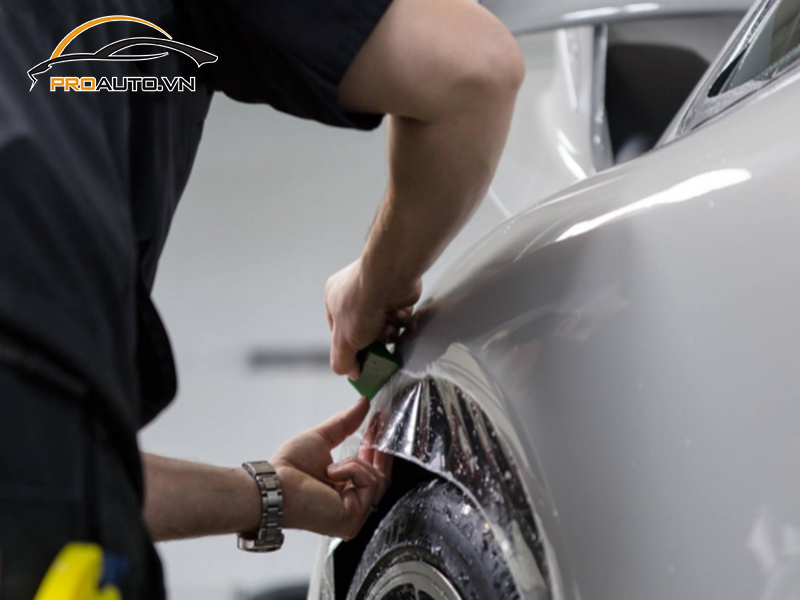 Dán phim PPF xe BMW Series 7