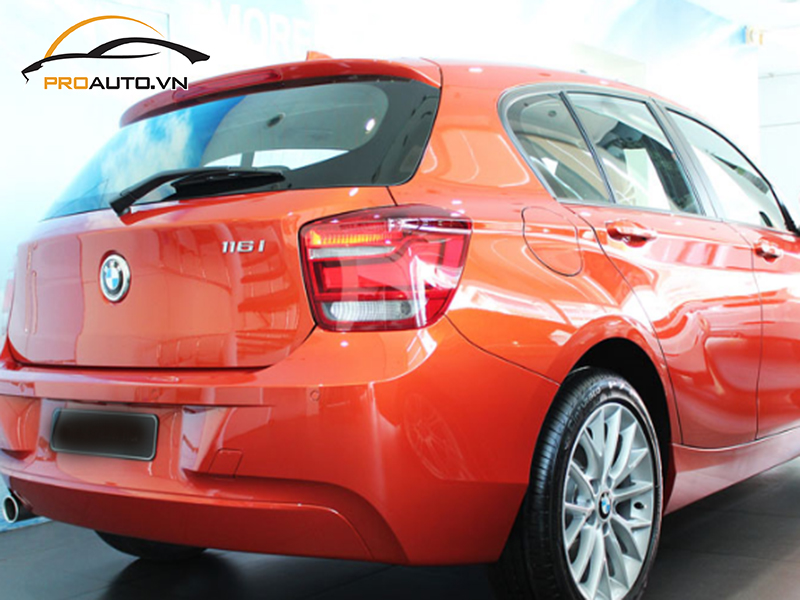 Dán phim PPF xe BMW Series 1