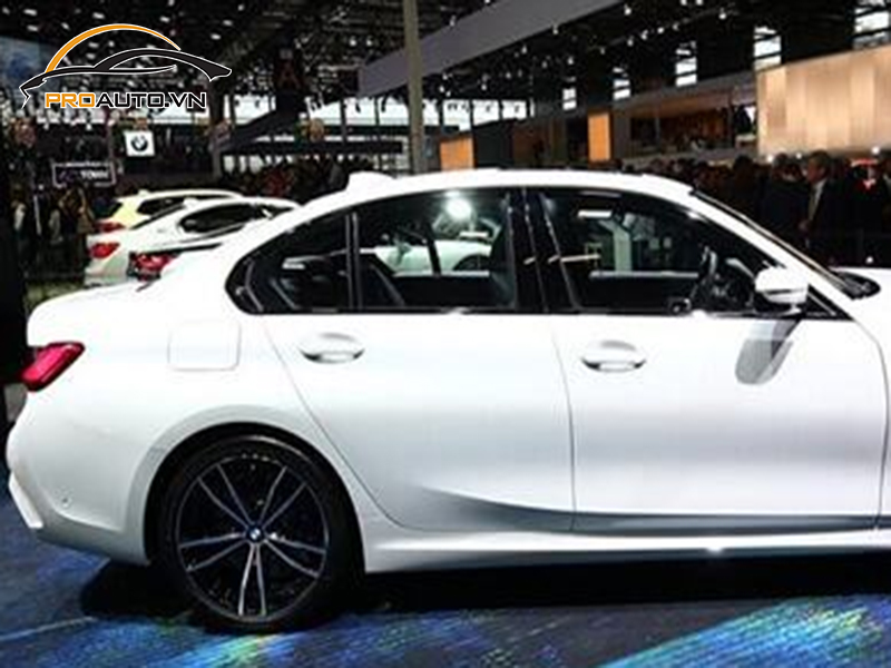 Dán phim PPF xe BMW Series 3