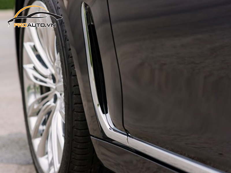 Dán phim PPF xe BMW Series 7