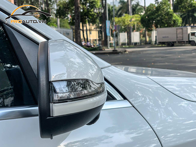 Dán phim PPF xe Mercedes Benz GLC 300