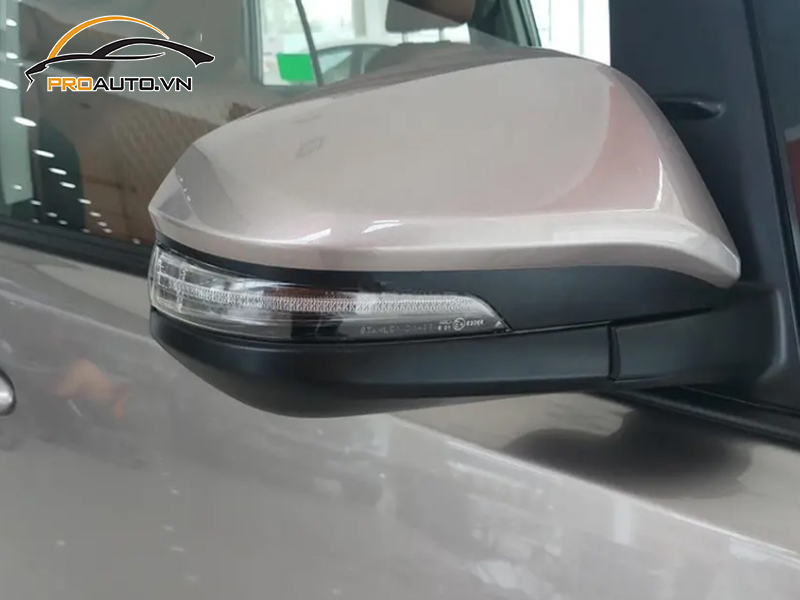 Dán phim PPF xe Toyota Innova