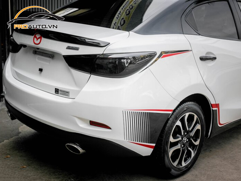 Dán phim PPF xe Mazda 2