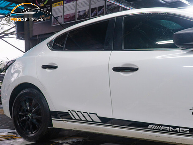 Dán phim PPF xe Mazda 2