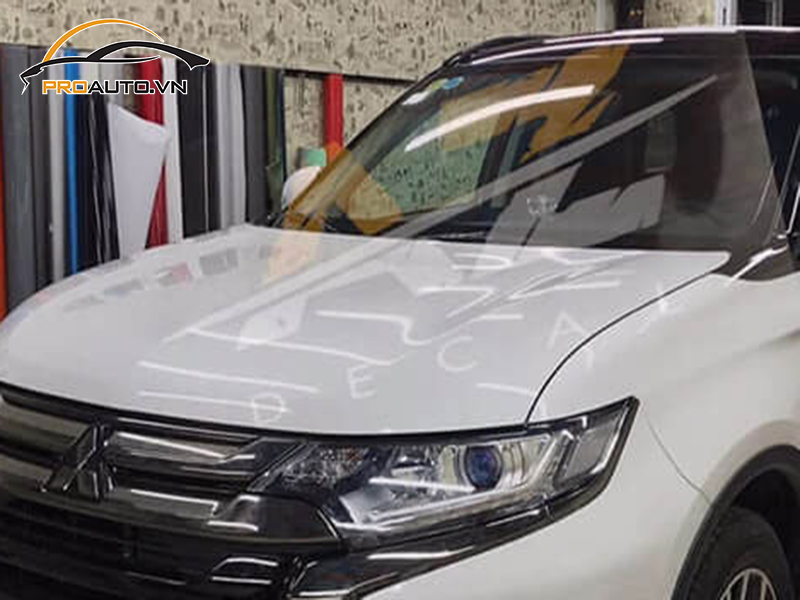 Dán phim PPF xe Mitsubishi Pajero Sport