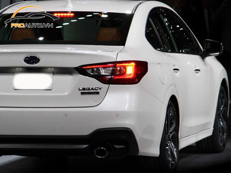 Dán phim PPF xe Subaru Legacy