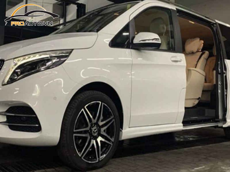 Dán phim PPF xe Mercedes Benz V250 - Ảnh 4