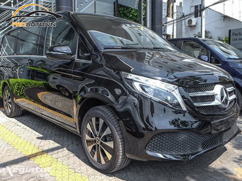 Dán phim PPF xe Mercedes Benz V250