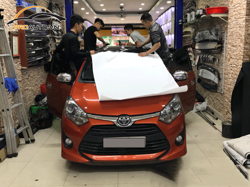 Dán phim PPF xe Toyota Wigo
