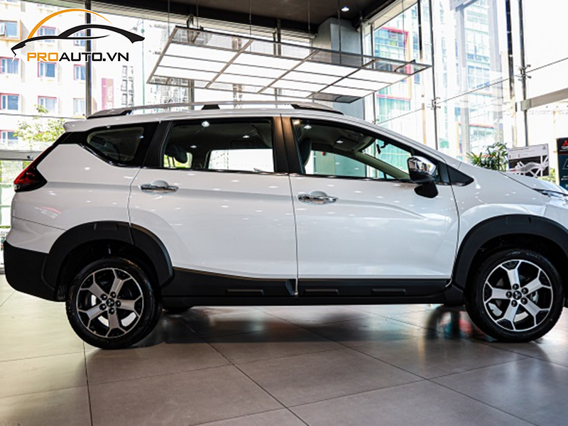 Dán phim PPF xe Mitsubishi Xpander Cross