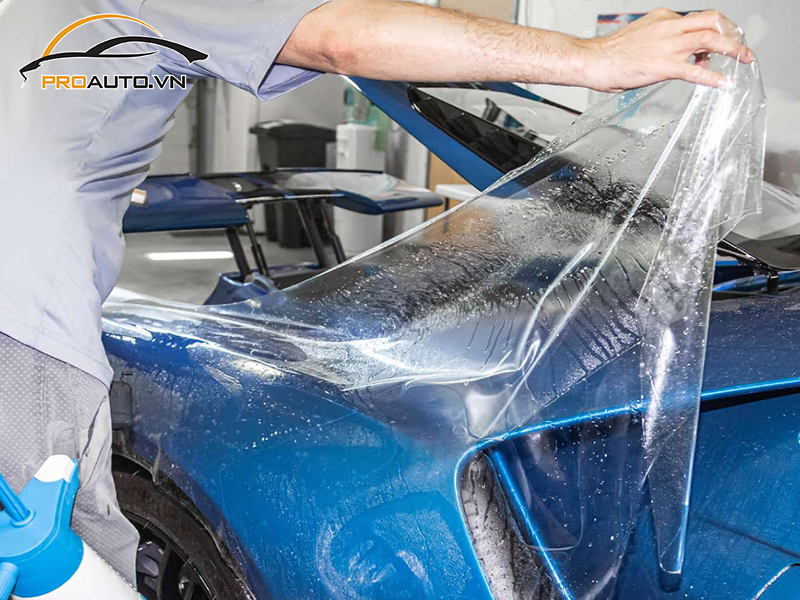 Dán phim PPF xe Hyundai Genesis