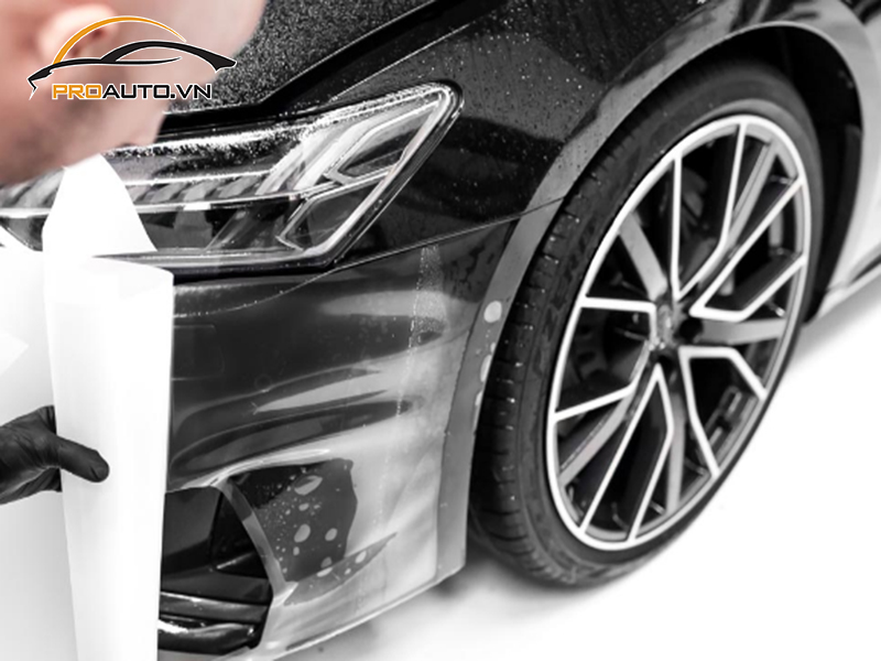 Dán phim PPF xe Hyundai Kona