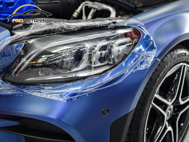 Dán phim PPF xe Kia Soluto