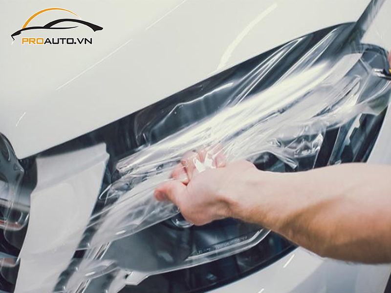 Dán phim PPF xe Toyota Hiace