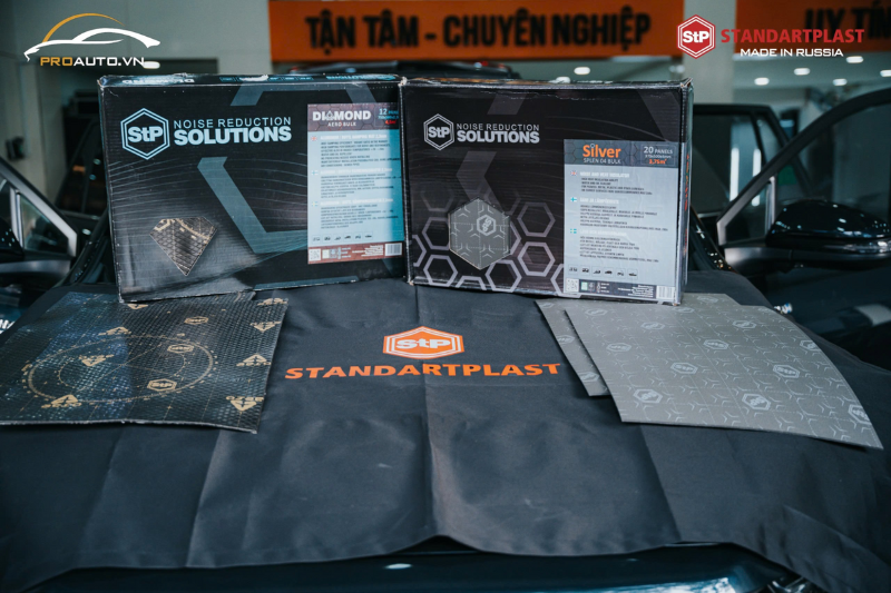 Dán vật liệu cách âm chống ồn StP xe Mitsubishi Xpander