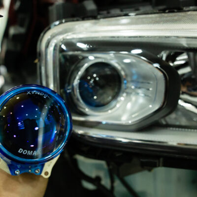 den o to bi laser aozoom domax omega 1