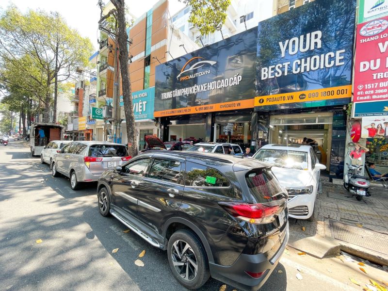 Vì sao chọn lắp màn hình android ô tô tại PROAUTO.VN?