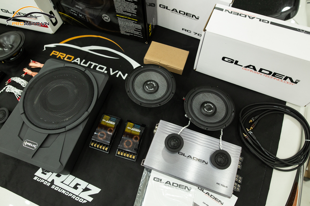 Gắn, thay, độ loa, sub điện và amply xe