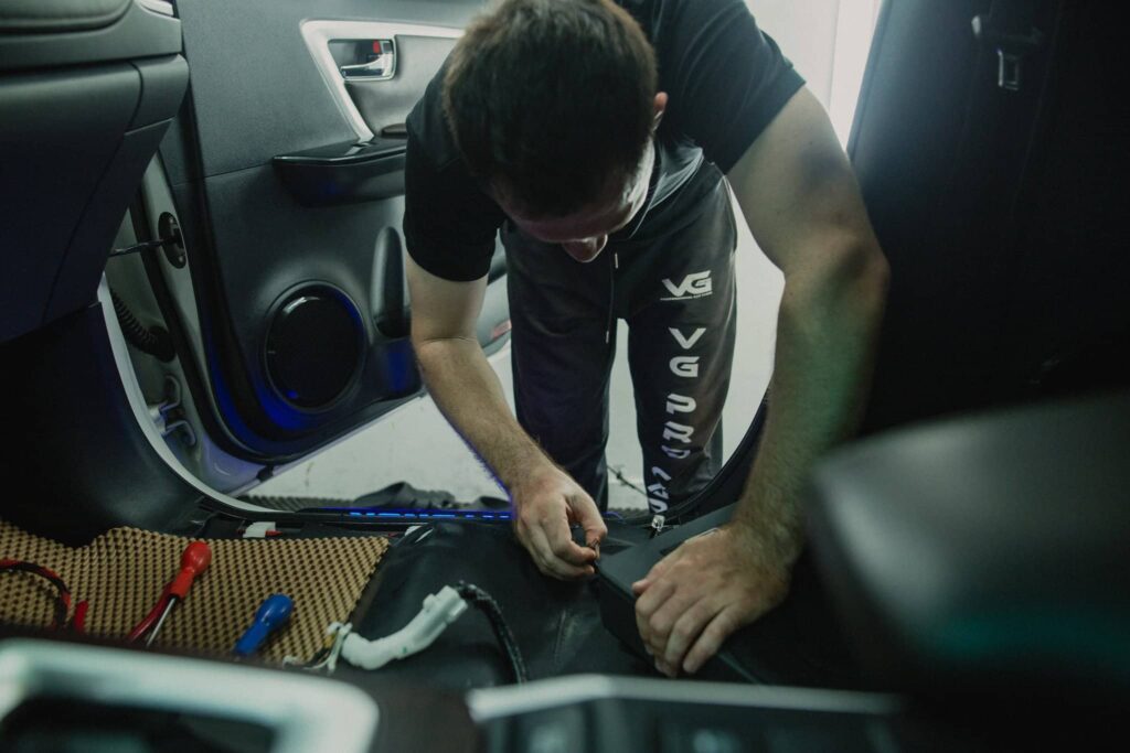 Thi công nâng cấp âm thanh xe ô tô tại Proauto.vn