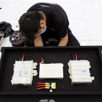 do am thanh xe Mercedes GLC 300 13