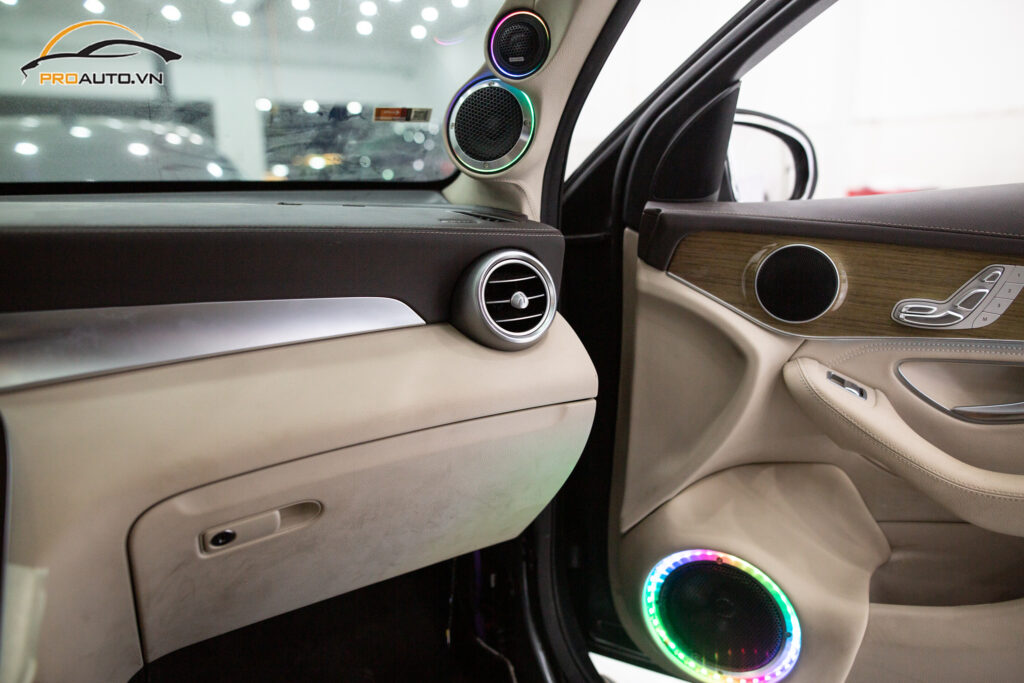 Gắn, thay, độ loa và sub điện xe