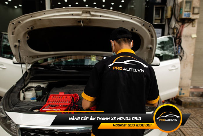 Giải pháp nâng cấp âm thanh xe Honda Brio