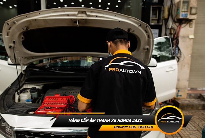 Giải pháp nâng cấp âm thanh xe Honda Jazz