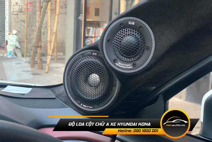 Độ loa cột chữ A xe Hyundai Kona