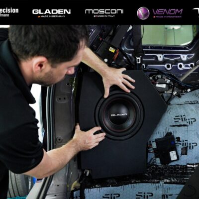 Độ âm thanh xe Toyota Hiace