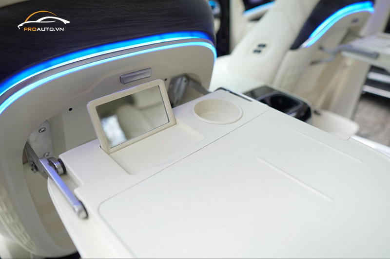 Độ bàn ăn ghế tài phụ chỉnh cơ/điện cho xe Fortuner 