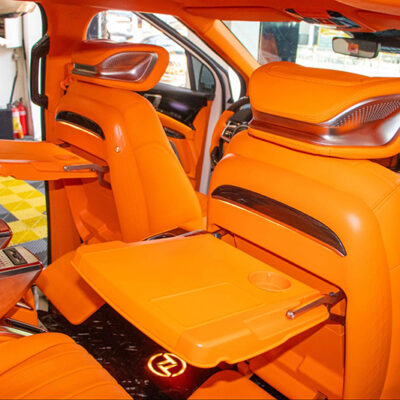 Độ bàn làm việc xe Kia Carnival