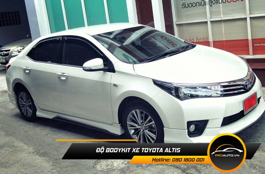 Độ body kit xe Toyota Altis