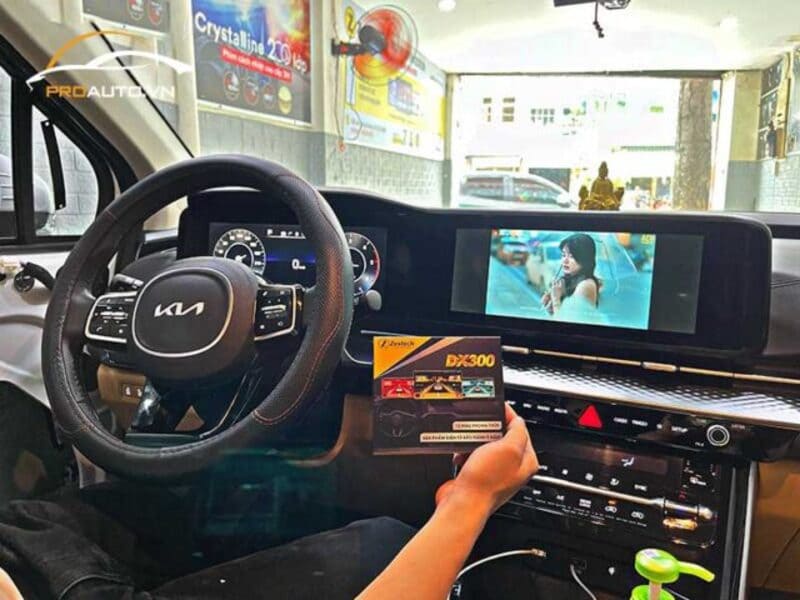 Đồ Chơi Phụ Kiện Xe Kia Carnival - Ảnh 6