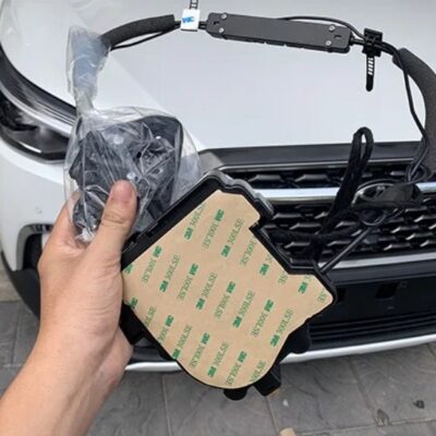 do cua hit cho xe Toyota Innova