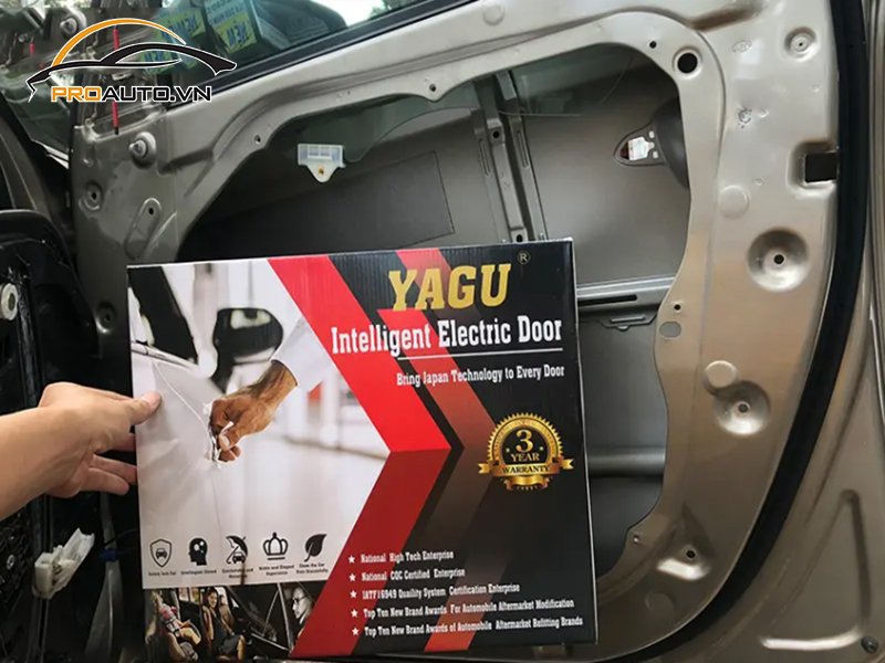 Độ cửa hít ô tô xe Ford Explorer