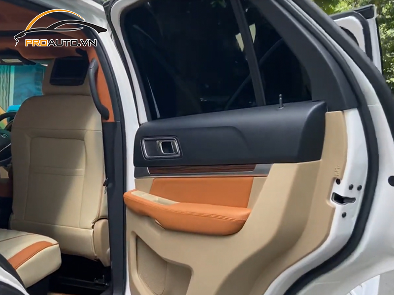 Độ cửa hít ô tô xe Ford Explorer