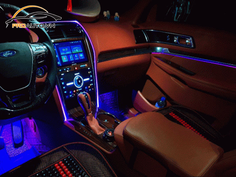 Độ đèn LED viền nội thất ô tô
