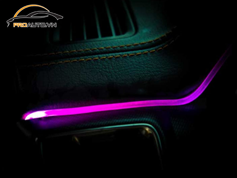 Độ đèn LED viền nội thất ô tô